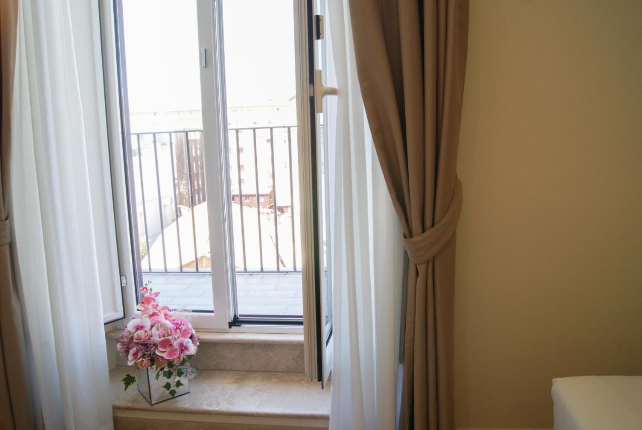 Glam Luxury Rome Ξενοδοχείο Εξωτερικό φωτογραφία