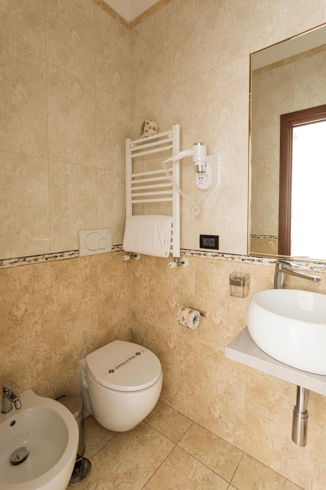 Glam Luxury Rome Ξενοδοχείο Εξωτερικό φωτογραφία